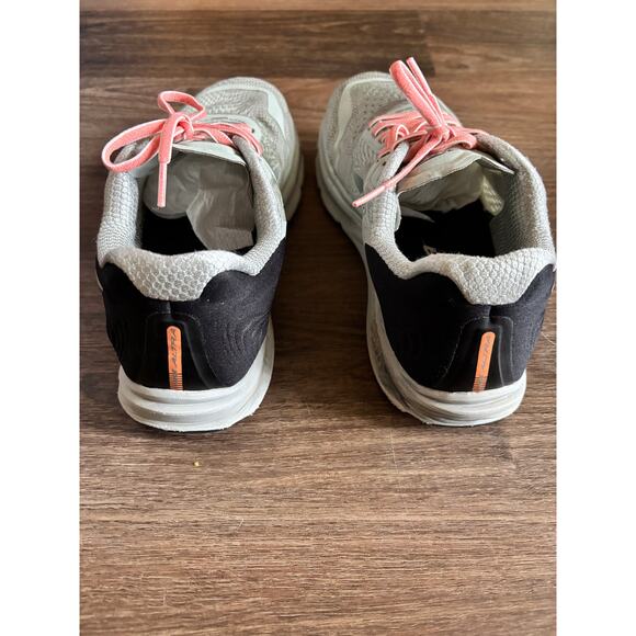 Altra Torin 5 Women's Size 7.5 Cushioned Running Shoes ALOA547X007 Pre-Owned - Picture 8 of 10